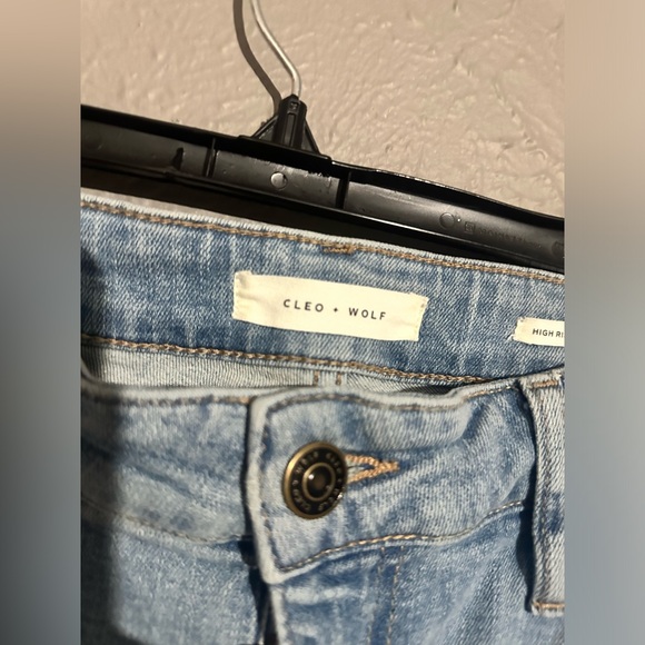 Women's Skye Light Wash High Rise
Bootcut Comfort Stretch Denim Jeans - Picture 5 of 7